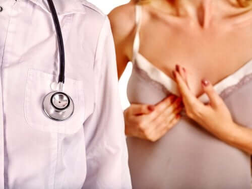 Visita medica per mastite