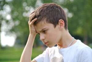 Come bisogna comportarsi quando i figli sbagliano?