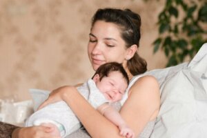 Di cosa ha bisogno un neonato quando lascia l'ospedale?