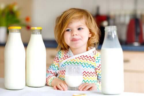 Allergia alle proteine del latte vaccino nei bambini