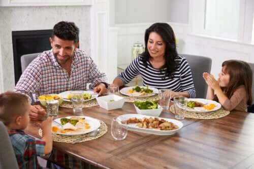 Tipi di famiglia e unione tra i membri.