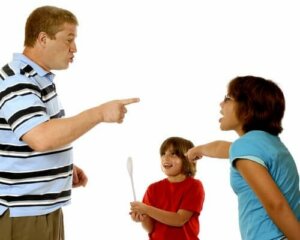 Gelosia nei bambini, come gestirla?