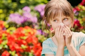 Come evitare la rinite allergica nei bambini