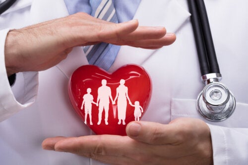 Assicurazione sanitaria familiare: cosa tenere in considerazione?