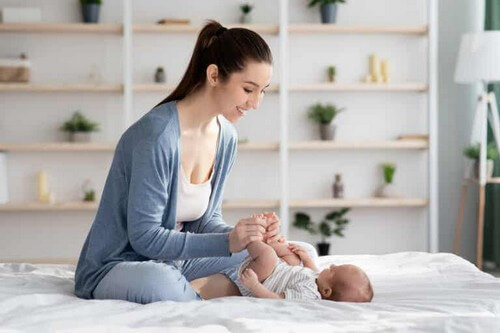 Massaggi per alleviare le coliche del neonato: passo dopo passo