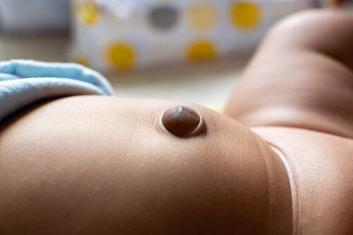 Anomalie nell’ombelico del neonato: ernie ombelicali e molto altro