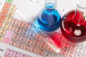 Imparare la tavola periodica grazie ad alcuni trucchi per bambini