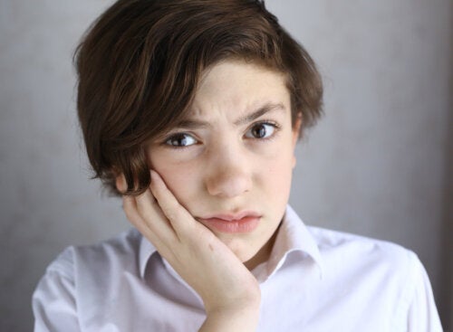 Gengivite associata alla pubertà: cosa dovreste sapere