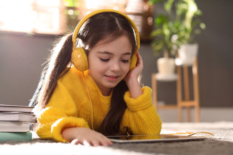 5 benefici degli audiolibri per bambini