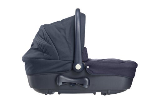 Navicelle per auto: sono sicure per i bambini?
