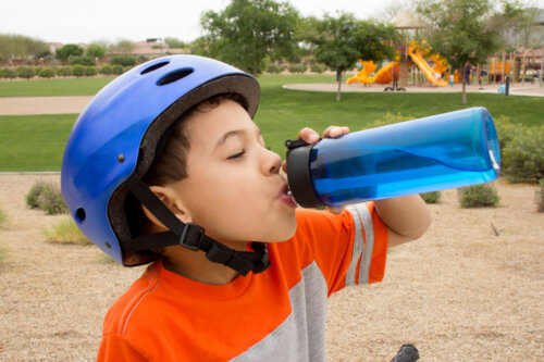 Bevande idratanti per bambini: eccone tre