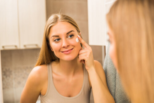 La routine cosmetica più consigliata dai dermatologi