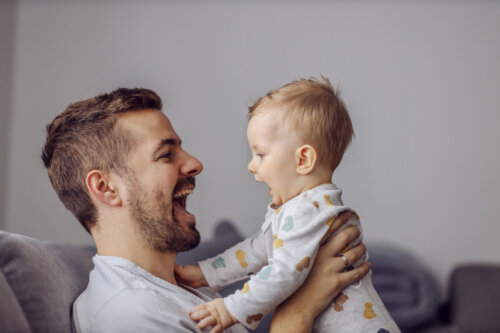 I neonati riconoscono le emozioni da subito?