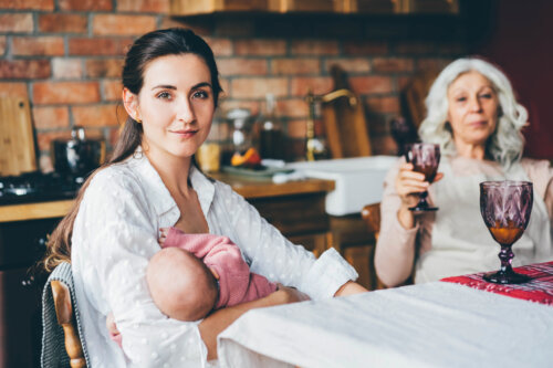 I 7 peggiori consigli per l’allattamento al seno