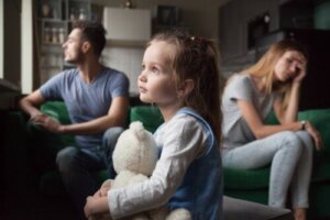 Nascondere situazioni difficili ai bambini: perché è meglio non farlo?