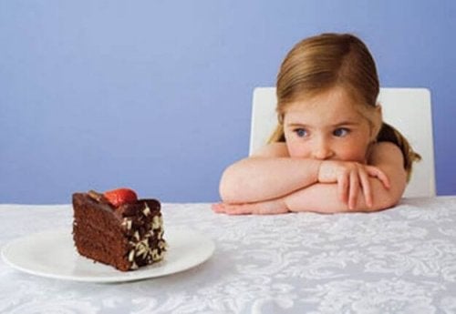 Alternative più sane per sostituire lo zucchero negli alimenti per bambini