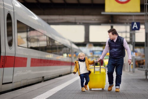 Viaggiare in treno con i bambini: una guida utile