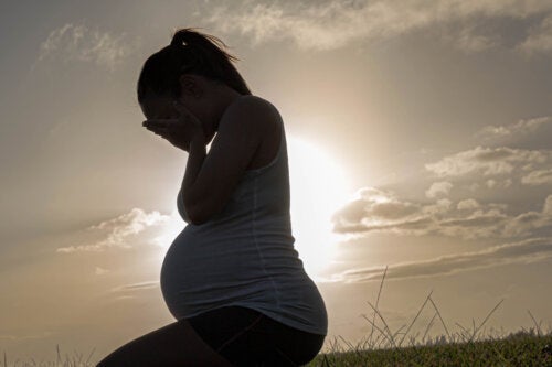 Pensieri suicidi durante la gravidanza e dopo il parto