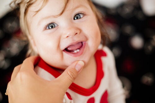 6 miti sull'aspetto dei primi denti