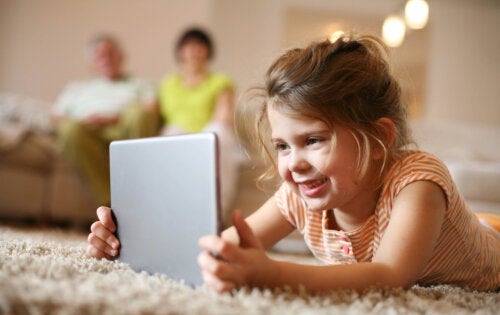Limitare il tempo davanti allo schermo per i nostri figli