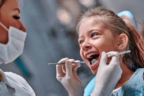 Estrazioni dentali: quando sono necessarie nei bambini