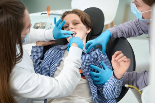 Le estrazioni dentali fanno male nei bambini?