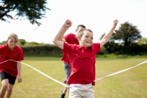 Mio figlio vuole sempre vincere: cosa faccio?