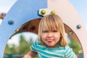 Il cervello dei bambini non è preparato per obbedire