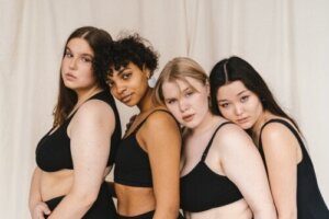 Body positivity: cos'è e perché insegnarlo ai nostri figli?