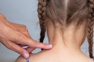 Nei con peli nei bambini: cosa bisogna sapere?