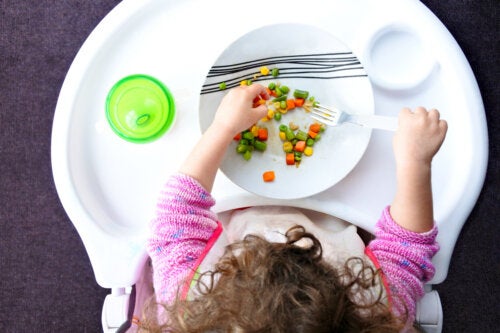 Dieta vegana per bambini e adolescenti, tutto quello che c'è da sapere