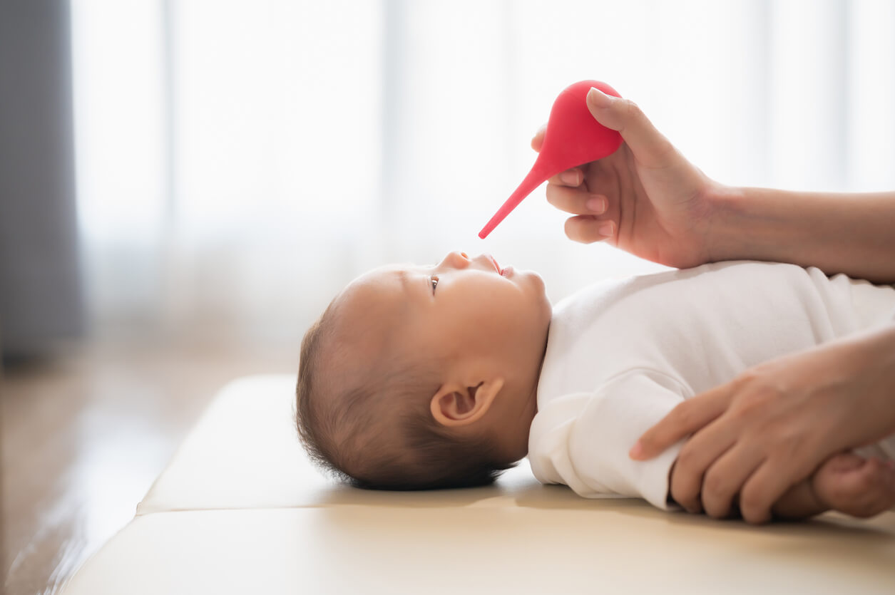 Aspiratori nasali per neonati: come usarli nel modo corretto?