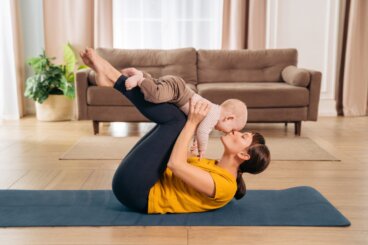 Come recuperare la linea dopo la gravidanza e l'allattamento